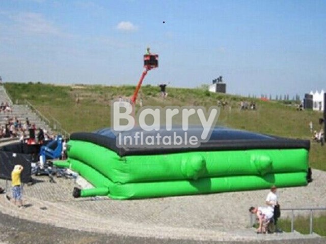 China Factory Outdoor Sports Game, Inflatable Air Jump Bag For Sale BY-IG-001